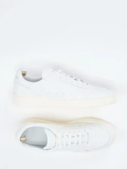 Officine Creative – Sneaker aus Kalbleder weiß