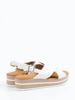 Oh!My Sandals – Plateau-Sandale aus Flechtleder Weiß