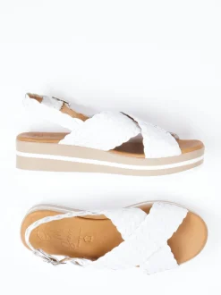 Oh!My Sandals – Plateau-Sandale aus Flechtleder Weiß