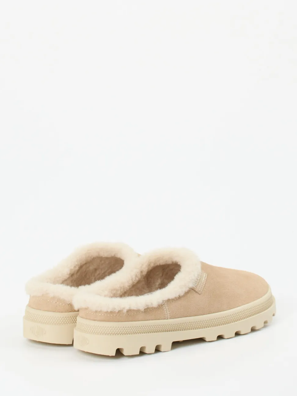 Palladium – Hausschuh aus Veloursleder beige gefüttert