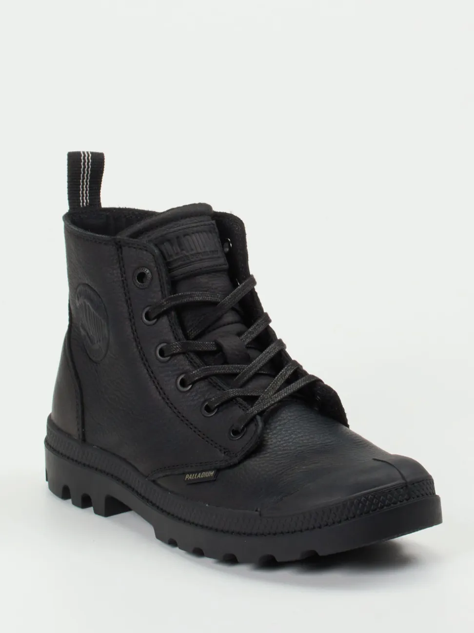 Palladium – Schnürboots aus Fettleder Schwarz