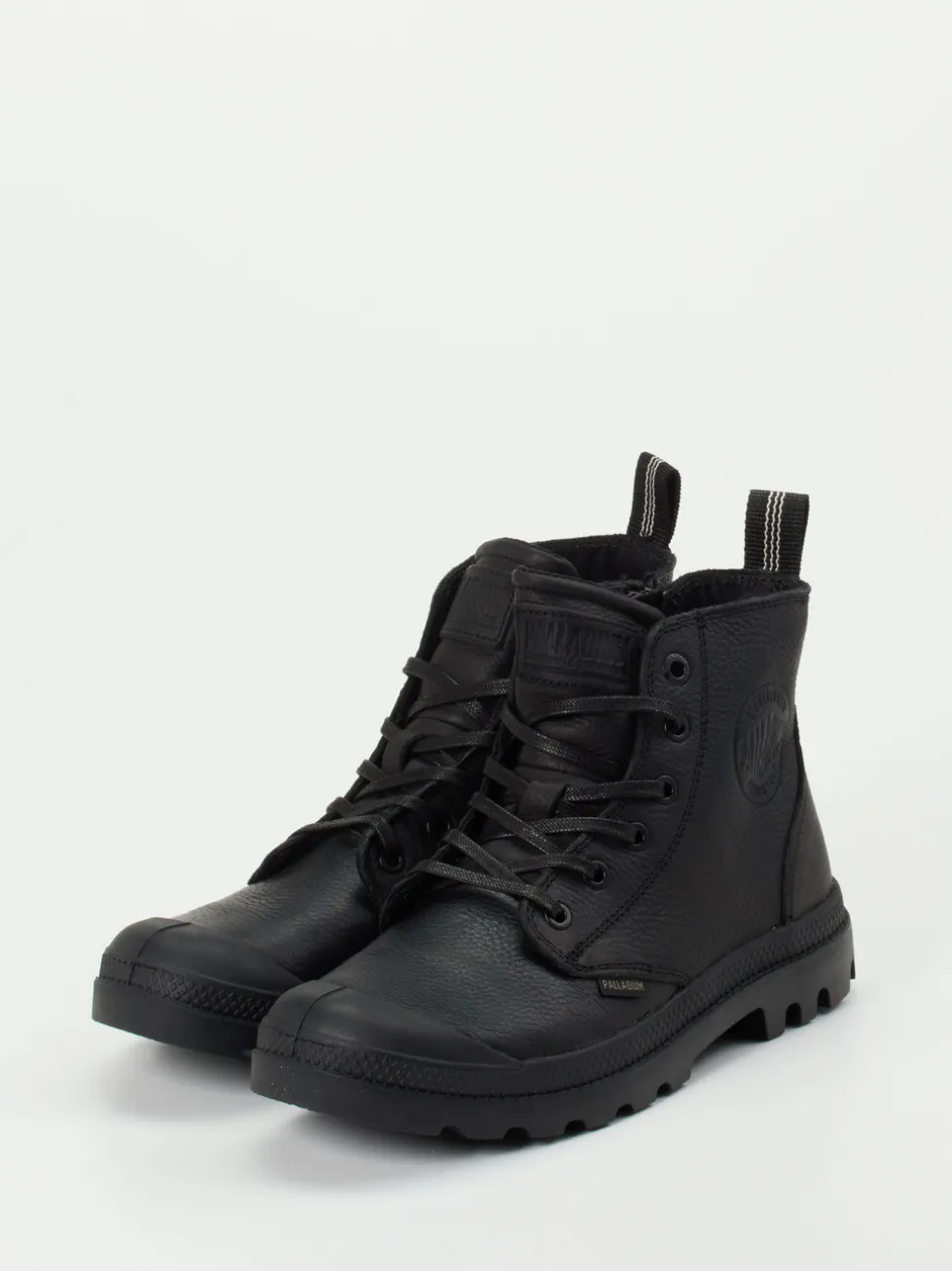 Palladium – Schnürboots aus Fettleder Schwarz