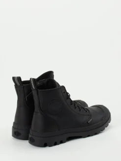 Palladium – Schnürboots aus Fettleder Schwarz