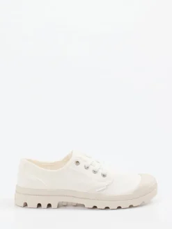 Palladium – Schnürschuhe aus Canvas in Off-White