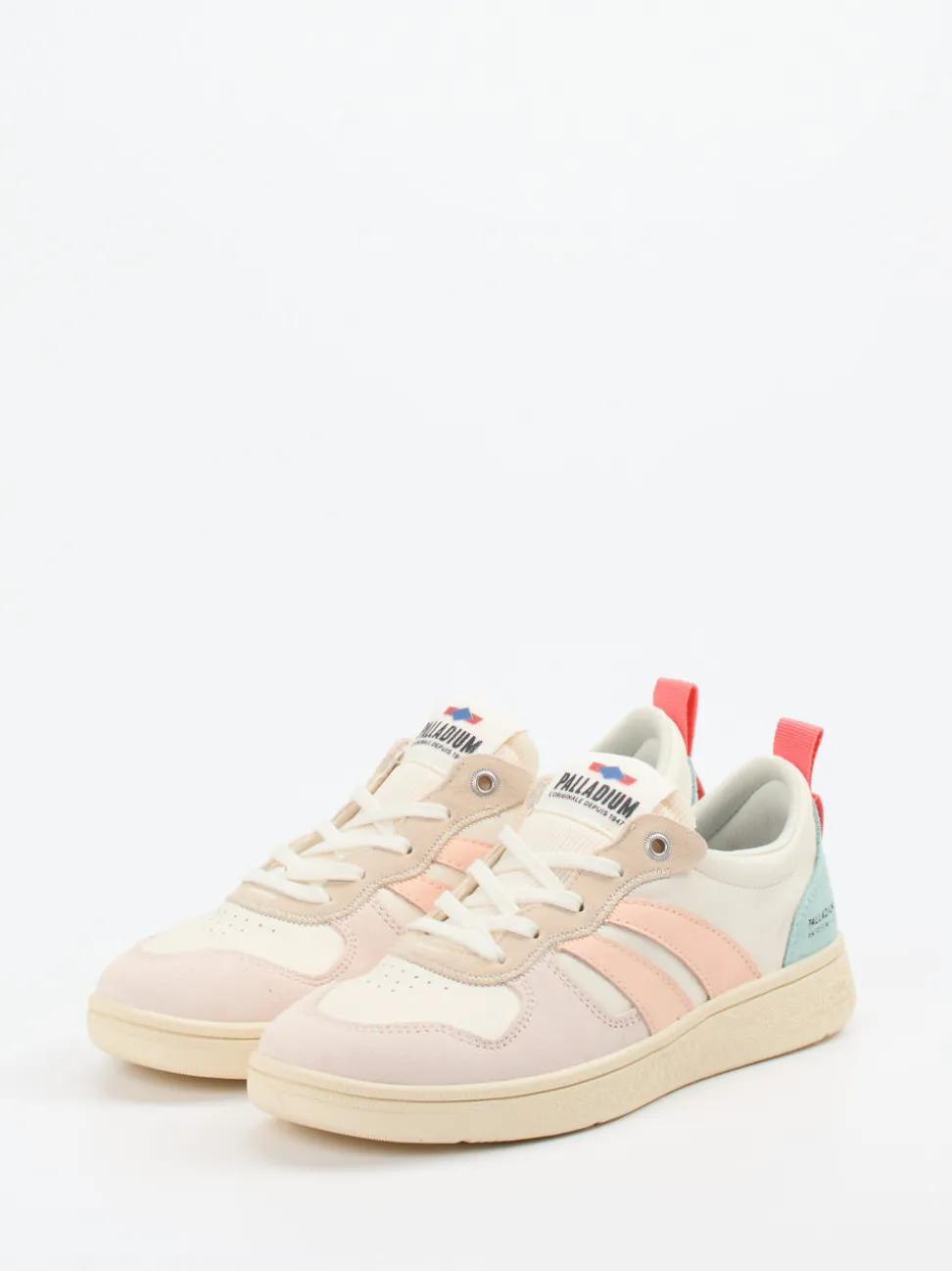Palladium – Sneaker aus Leder in Pastell-Optik