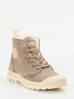 Palladium – Stiefelette aus Nubukleder in Taupe
