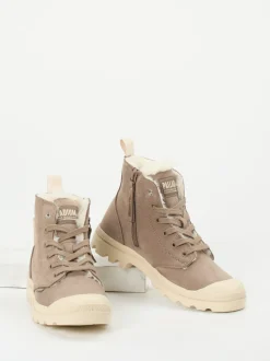Palladium – Stiefelette aus Nubukleder in Taupe