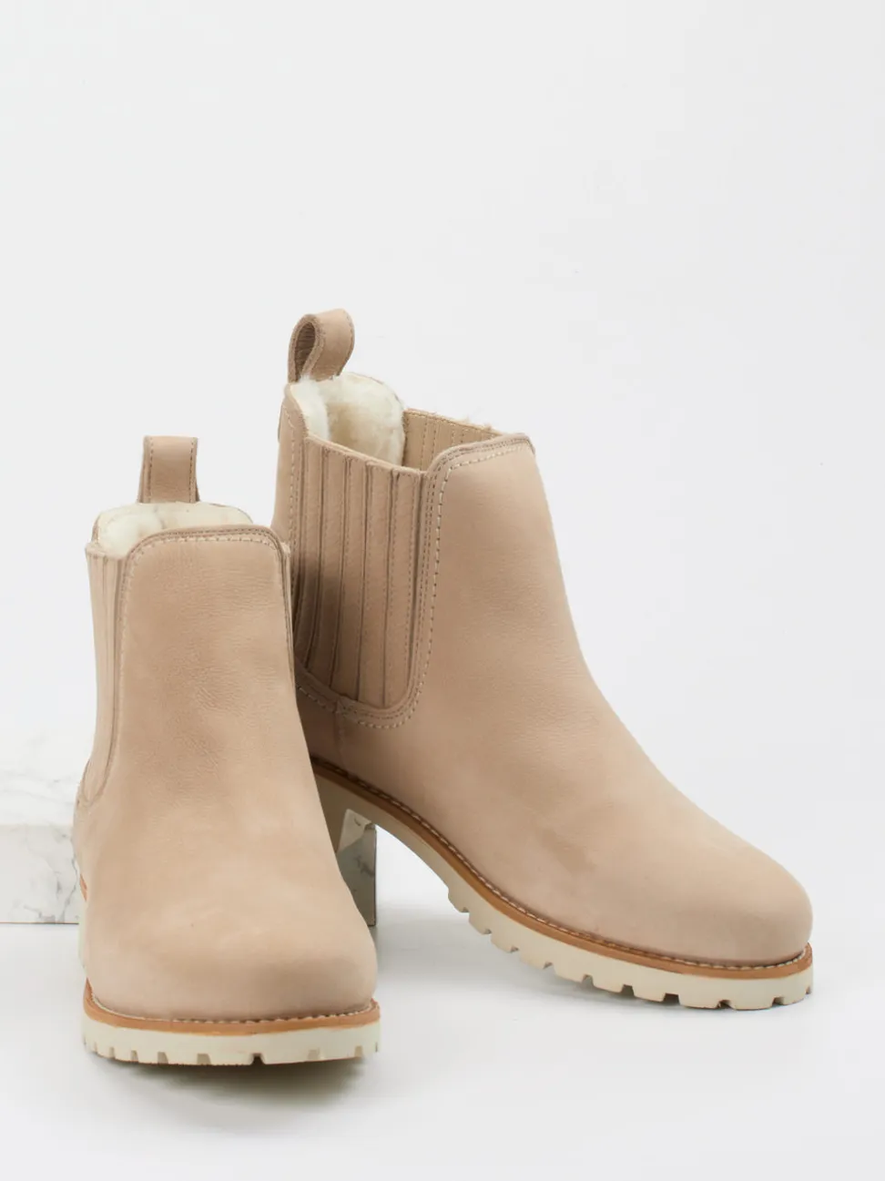 Panama Jack – Chelsea Boots aus Nubukleder beige
