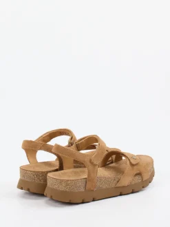 Panama Jack – Keilsandalette aus Veloursleder cognac