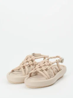 Patrizia Bonfanti – Riemchensandale aus Lammleder beige