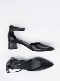 Paul Green – Ankle Strap Pumps aus Lammleder Schwarz