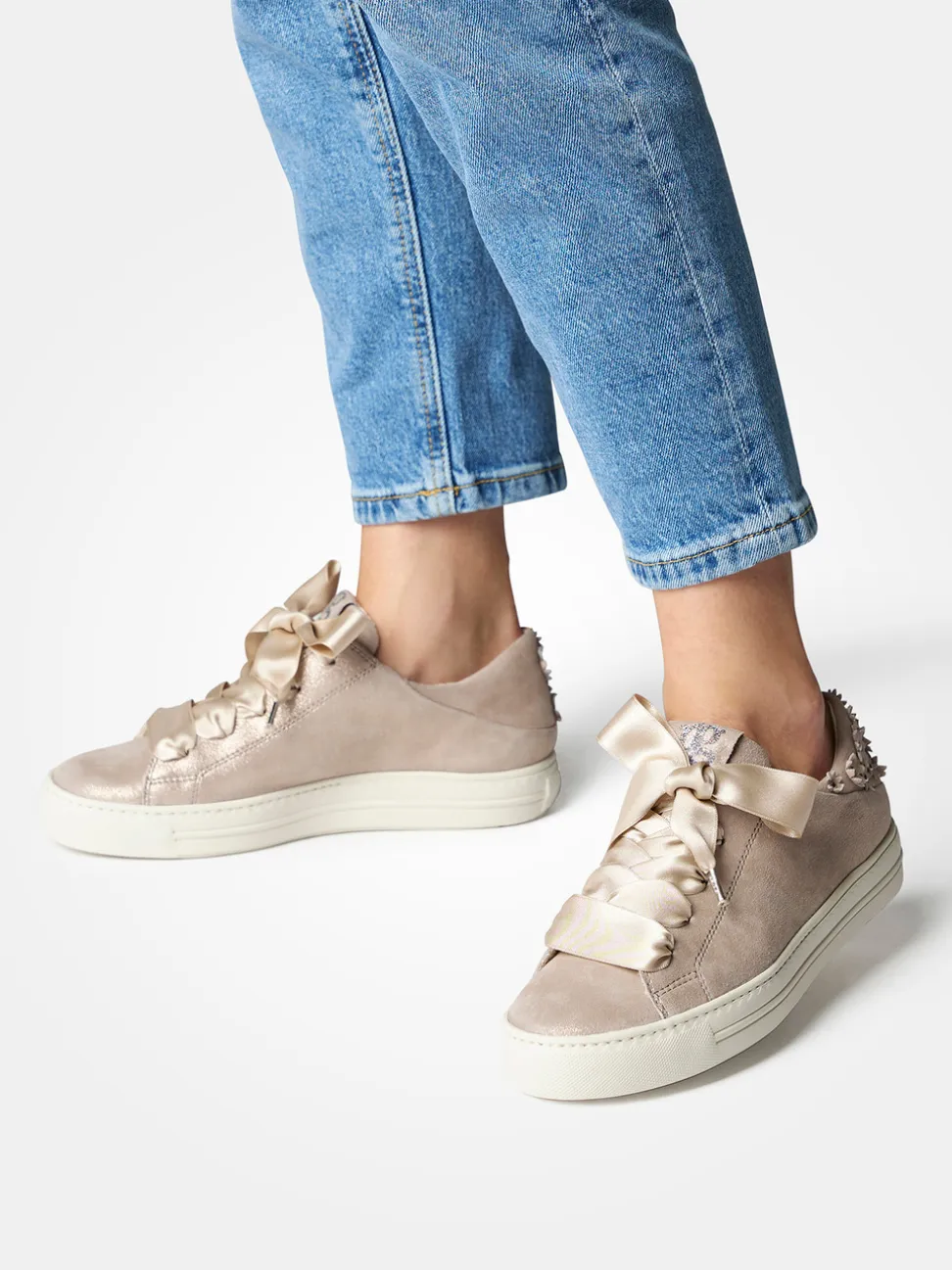 Paul Green – Sneaker aus Metallicleder Champagner