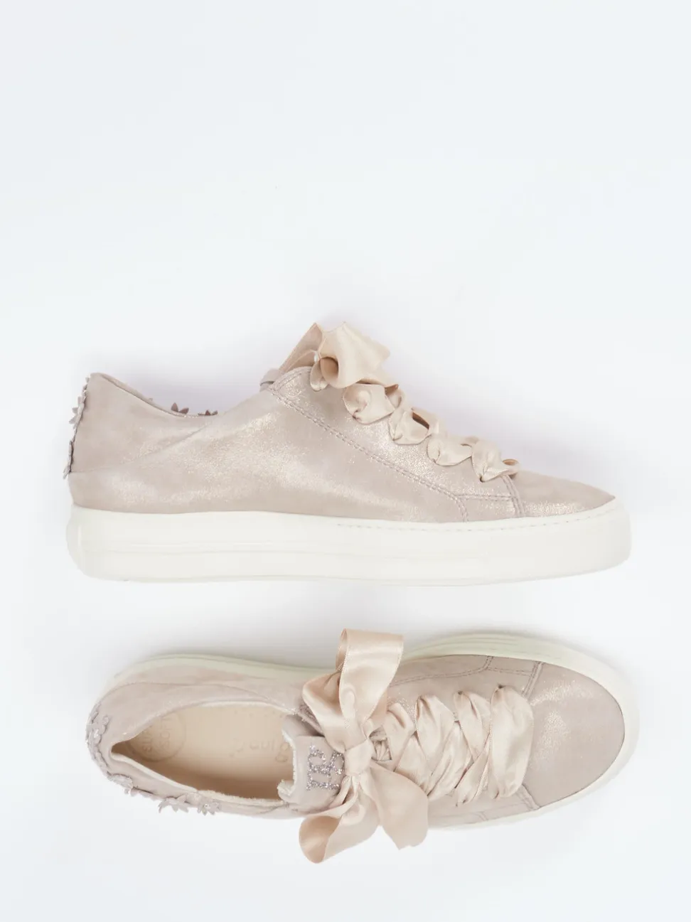Paul Green – Sneaker aus Metallicleder Champagner