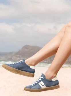 Paul Green – Sneaker aus Veloursleder in Jeansblau