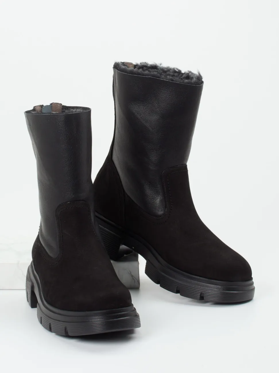 Paul Green – Winterstiefel aus Nubukleder Schwarz