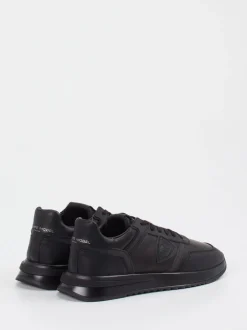 Philippe Model – Sneaker aus Kalbleder schwarz