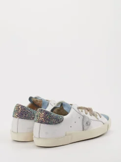 Philippe Model – Sneaker aus Metallicleder in Weiß
