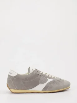 Philippe Model – Sneaker aus Veloursleder hellgrau