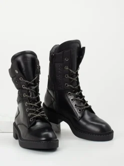Piedi Nudi – Schnürboots aus Kalbleder Schwarz