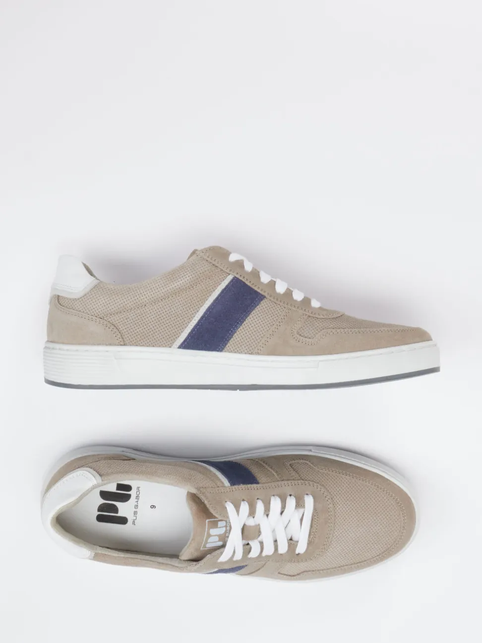 Pius Gabor – Sneaker aus Veloursleder in Beige
