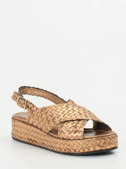 Pons Quintana – Plateau-Sandalen aus Flechtleder kupfer