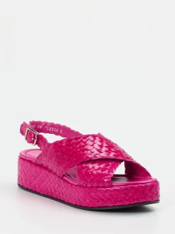 Pons Quintana – Plateau-Sandale aus Flechtleder Fuchsia