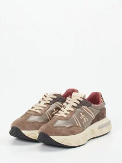Premiata – Chunky Sneaker aus Veloursleder taupe
