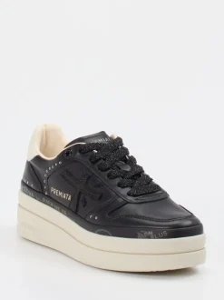 Premiata – Sneaker aus Kalbleder in Schwarz