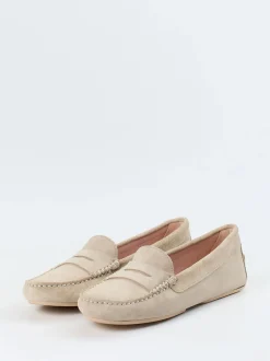 Pretty Ballerinas – Loafer aus Veloursleder Beige