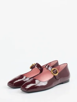 Pretty Ballerinas – Mary Janes aus Lackleder Bordeaux