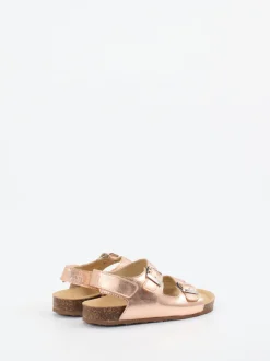 Primigi – Sandalen aus Metallicleder in Roségold