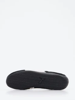 Puma – Ballerinas aus Veloursleder Schwarz