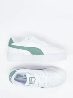Puma – Low-Top Sneaker aus Leder in Weiß