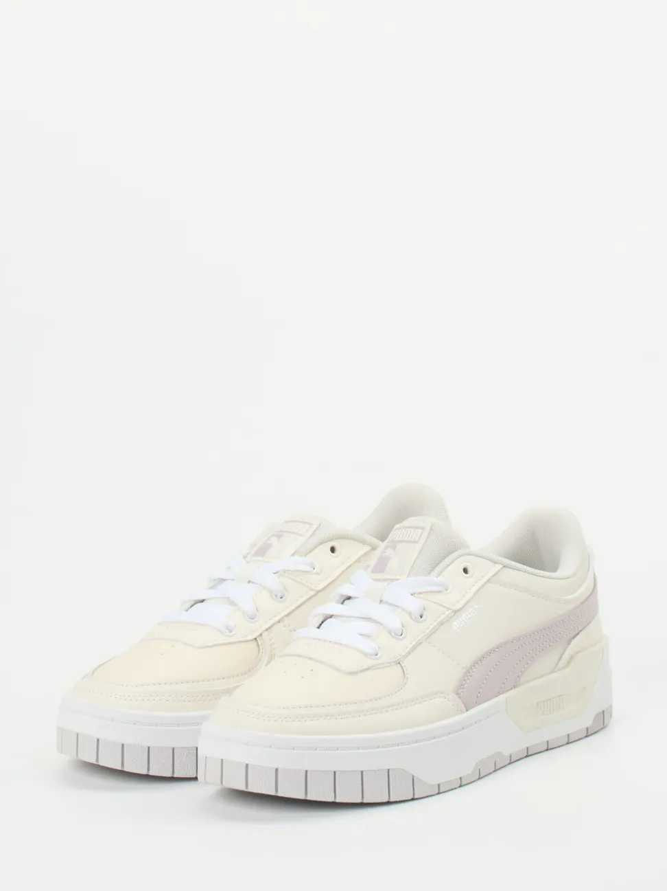 Puma – Platform Sneaker aus Leder in Cremeweiß