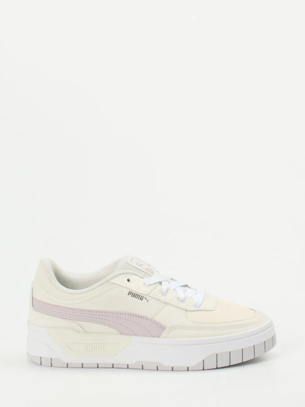 Puma – Platform Sneaker aus Leder in Cremeweiß