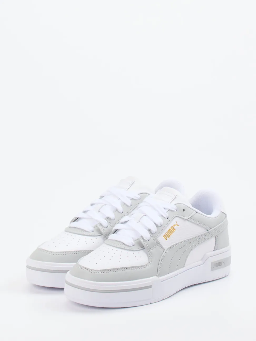 Puma – Sneaker aus Leder in Weiß mit Retro-Flair