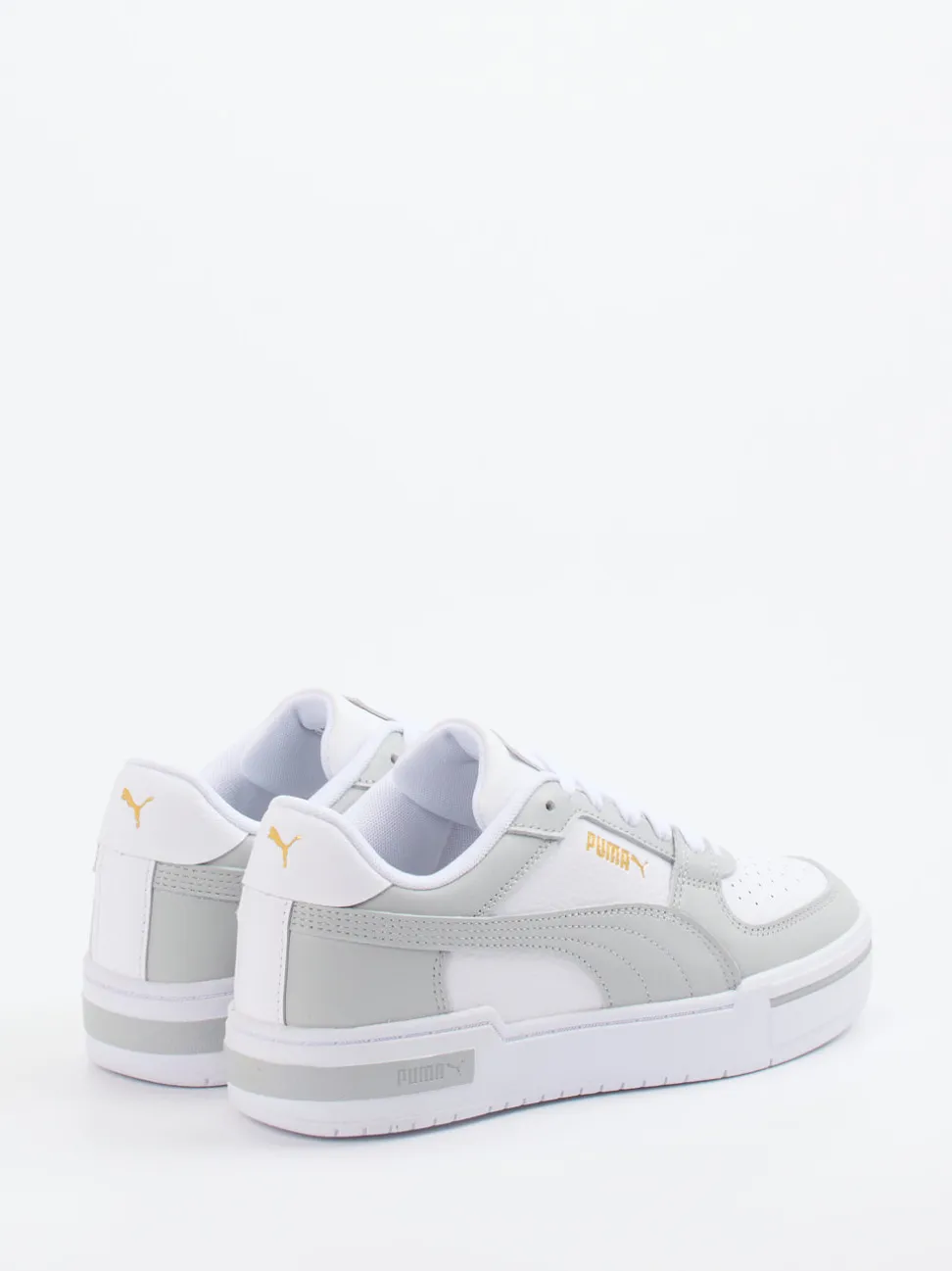 Puma – Sneaker aus Leder in Weiß mit Retro-Flair