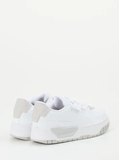 Puma – Sneaker aus Leder in Weiß mit Chunky-Sohle
