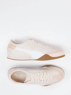 Puma – Sneaker aus Leder in Creme-Rosé