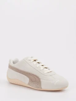 Puma – Sneaker aus Veloursleder Cremeweiß