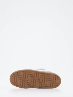 Puma – Sneaker aus Veloursleder in Hellblau