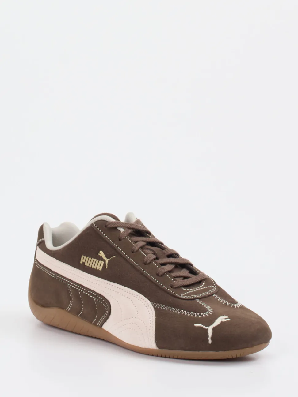 Puma – Sneaker aus Veloursleder schokobraun