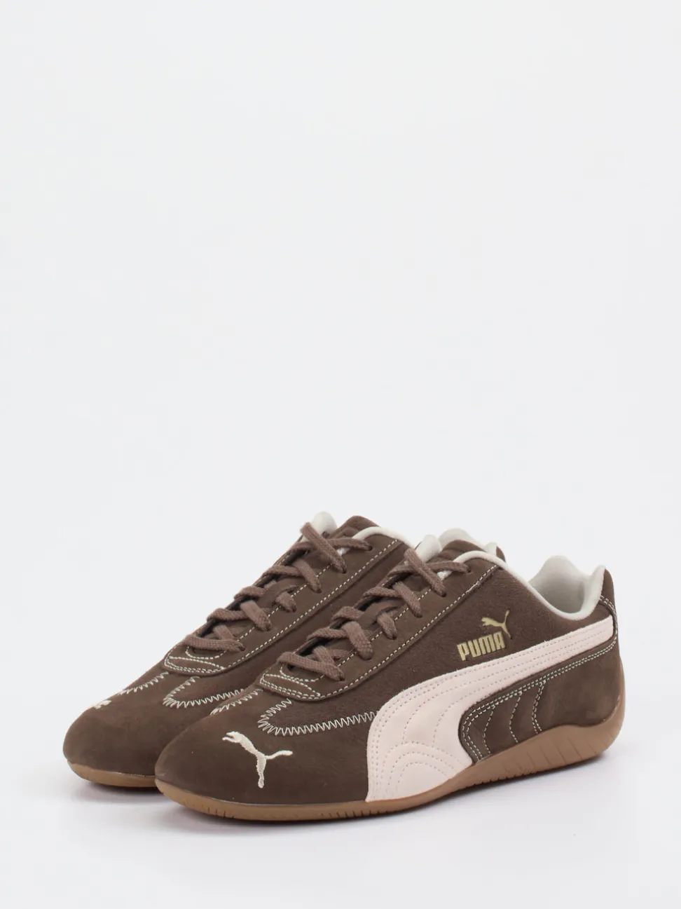 Puma – Sneaker aus Veloursleder schokobraun