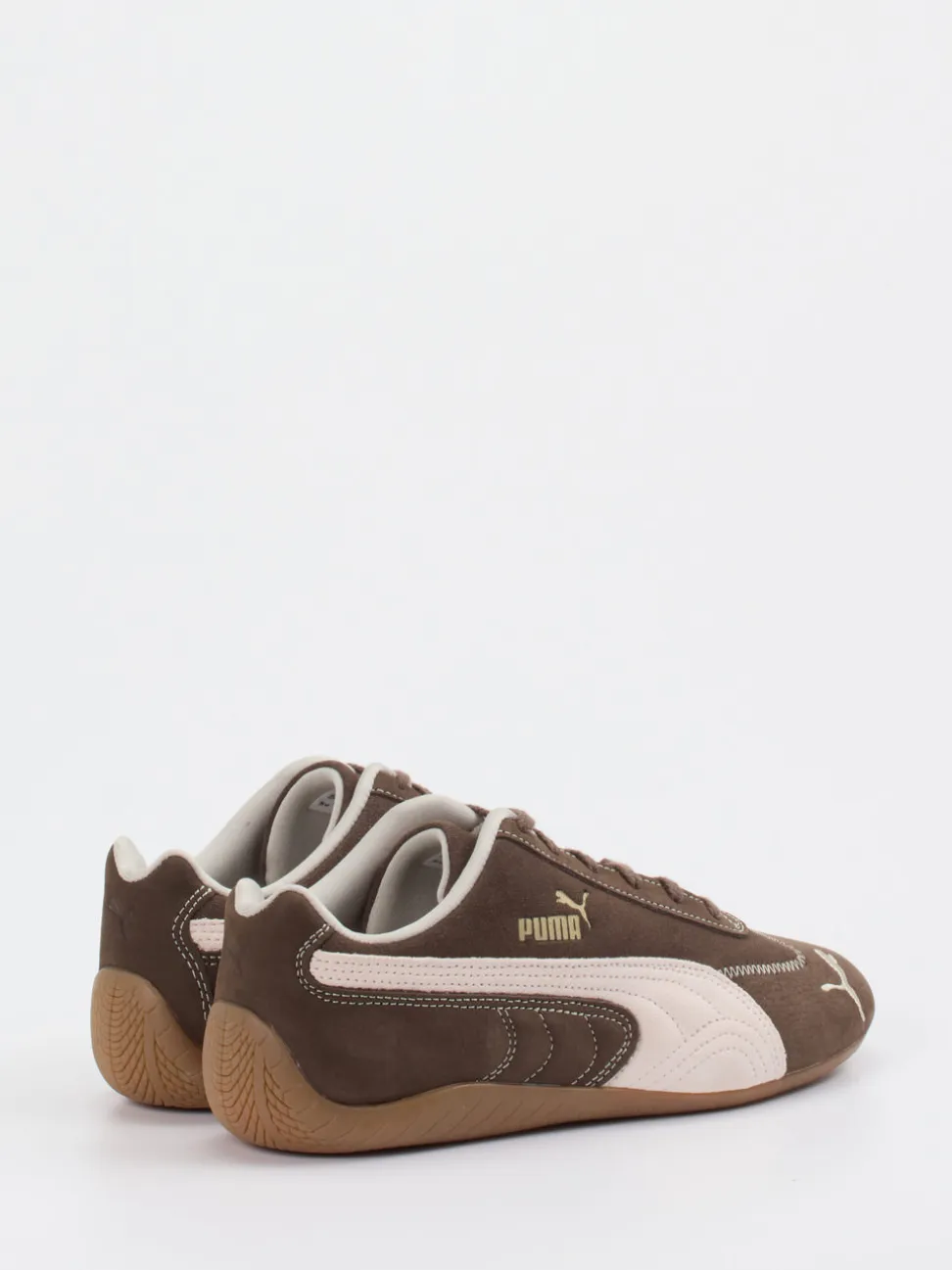 Puma – Sneaker aus Veloursleder schokobraun