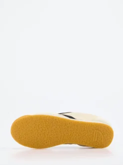 Puraai – Sneaker aus Velour und Textil cremeweiß