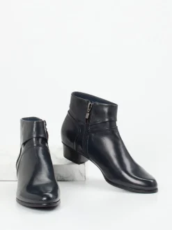 Ralph Harrison – Ankle Boots aus Lammleder dunkelblau