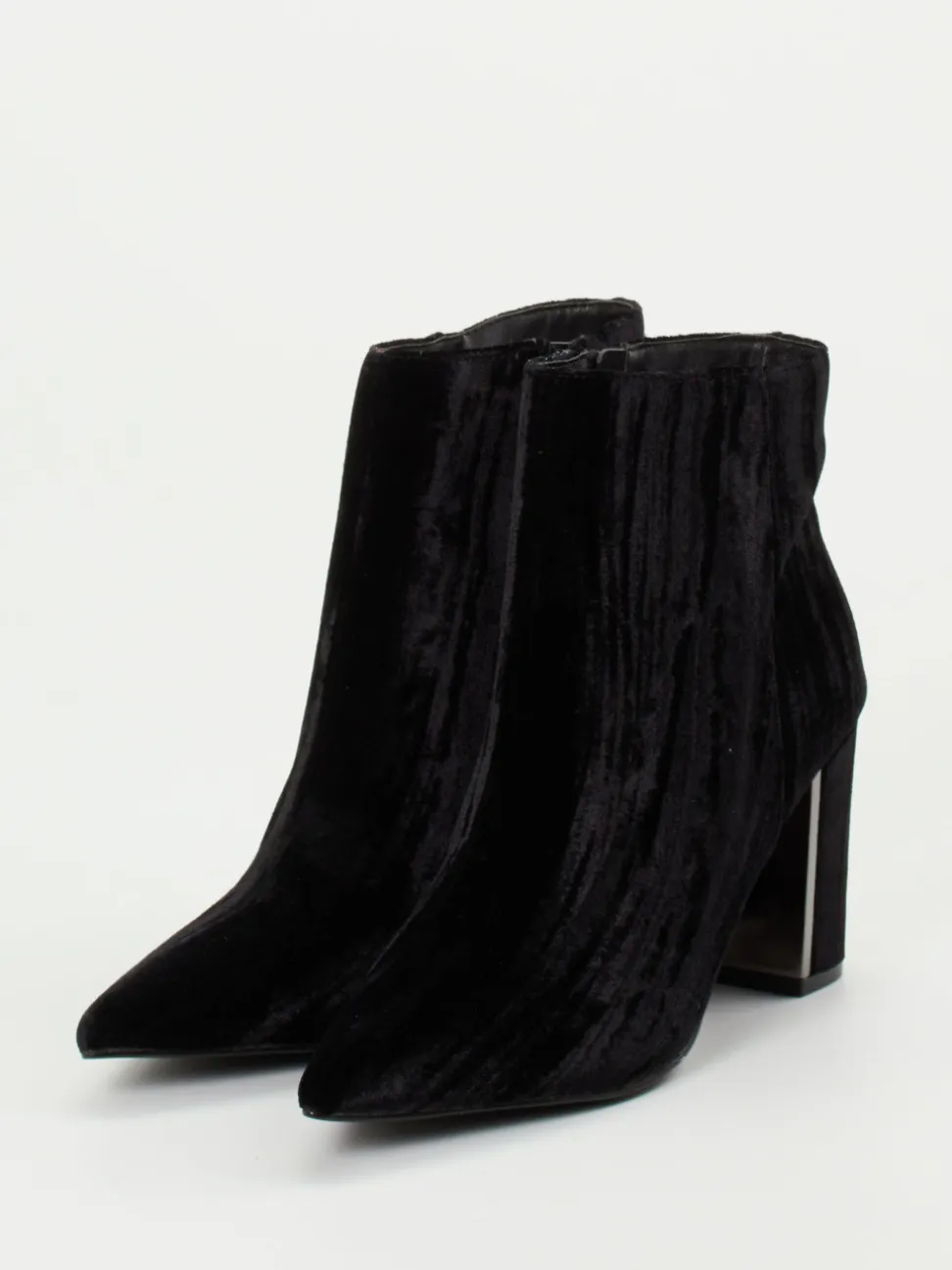 Ralph Harrison – Ankle Boots aus Samt-Textil Schwarz