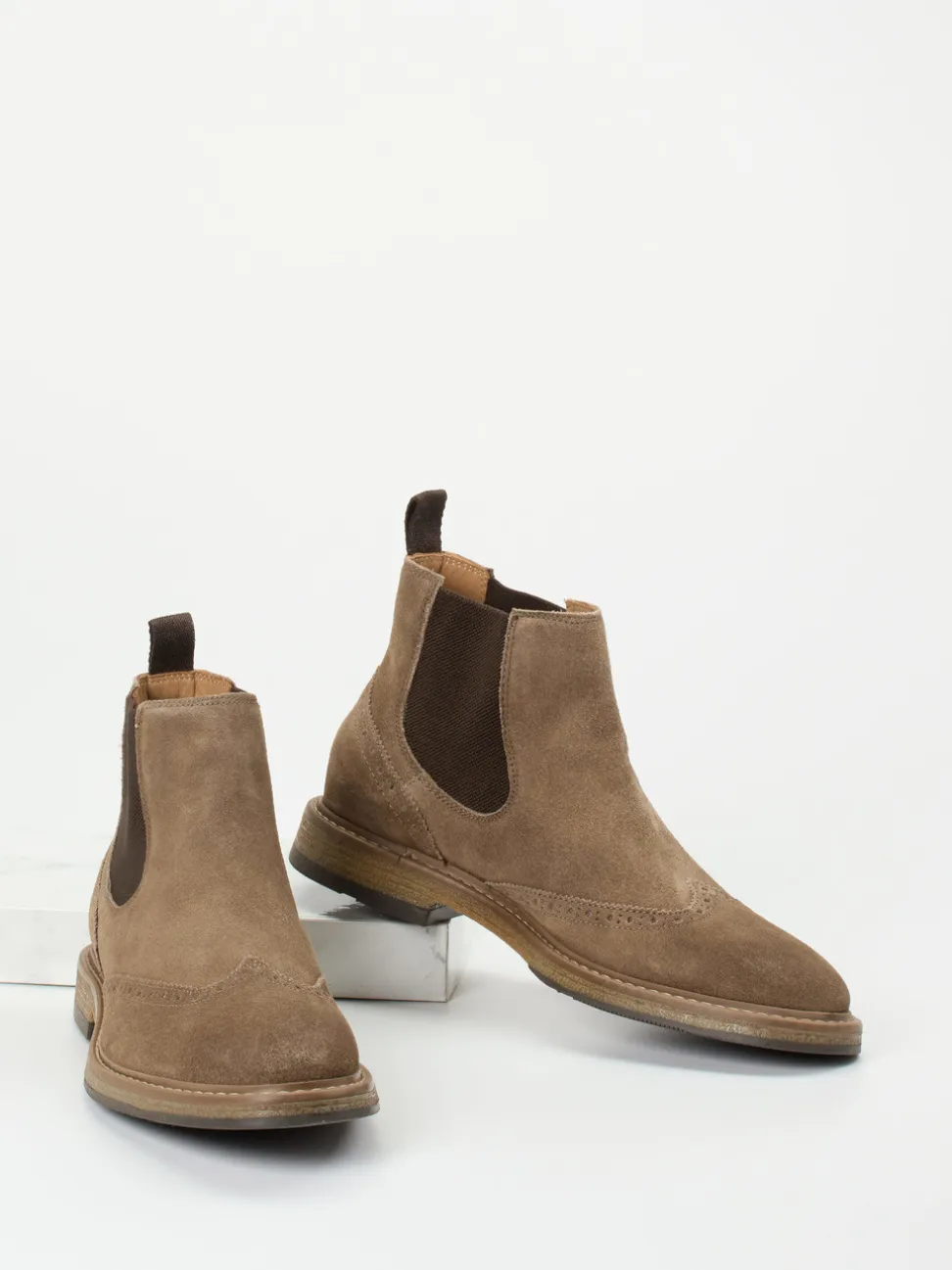 Ralph Harrison – Chelsea Boots aus Veloursleder braun