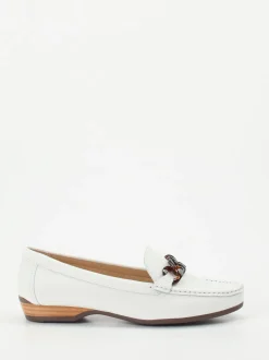 Ralph Harrison – Loafer aus Kalbleder Offwhite