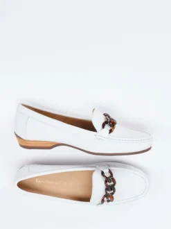 Ralph Harrison – Loafer aus Kalbleder Offwhite